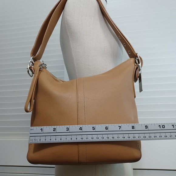 Coach Vintage Tan Leather Hobo Shoulder Bag - Picture 13 of 16